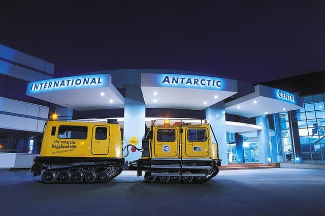 Hagglund Ride, International Antarctic Centre